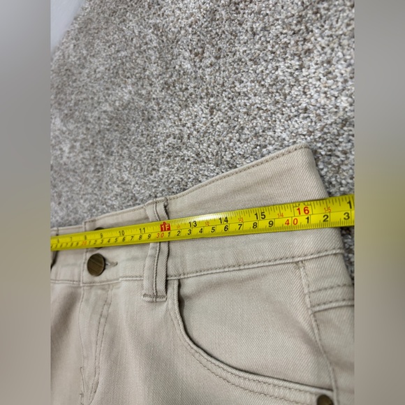 Cabi Pants Womens Size 8 Ivory Cotton Denim Jeans Boyfriend Straight Mid Rise - Picture 7 of 10